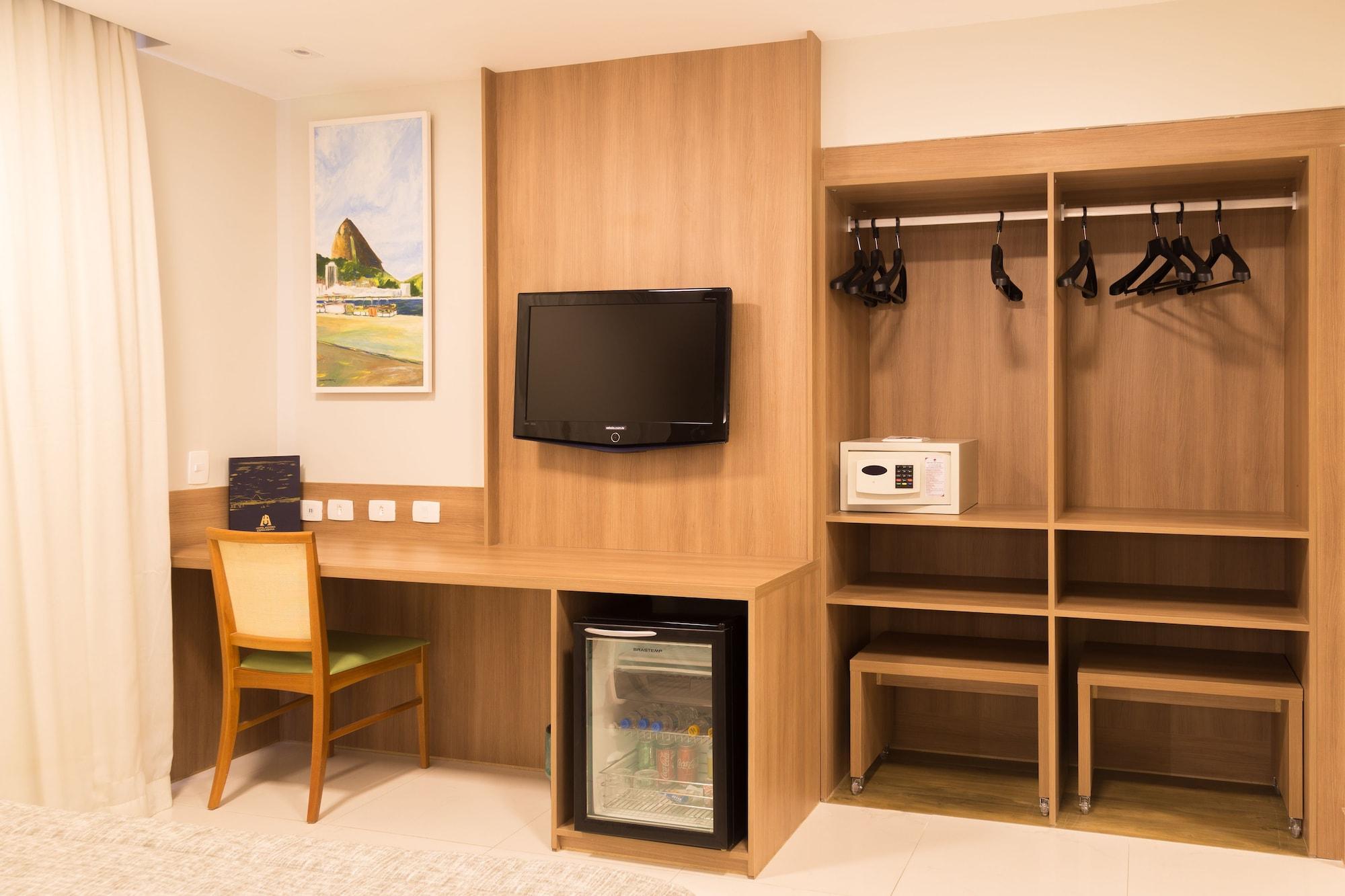 Astoria Copacabana 4*
